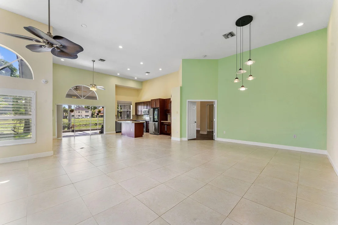 Photo of 7793 Highlands Cir