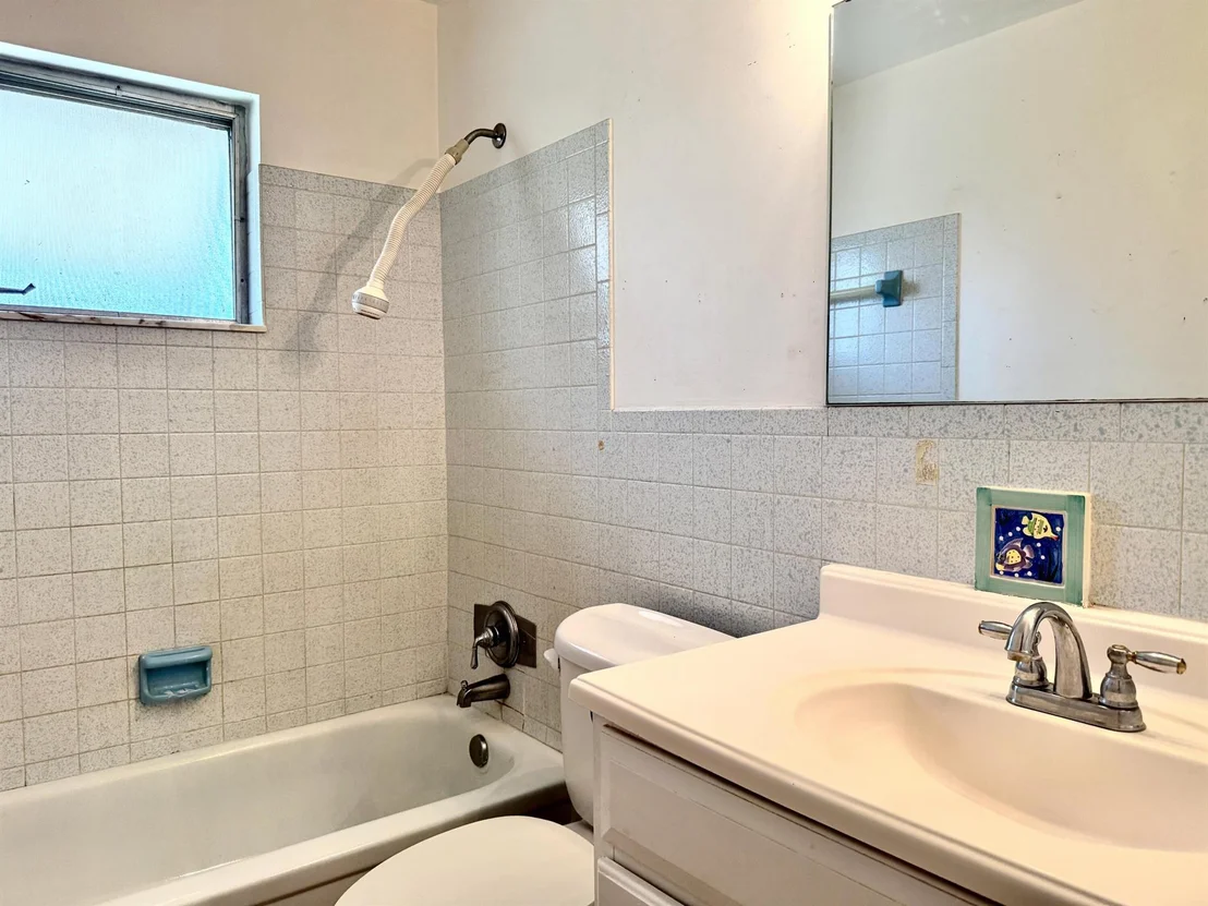 Photo of 3298 Parade Place
