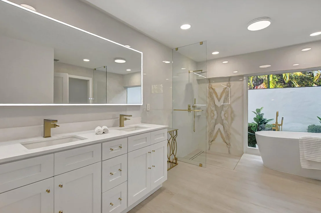 Photo of 3065 Saint James Drive