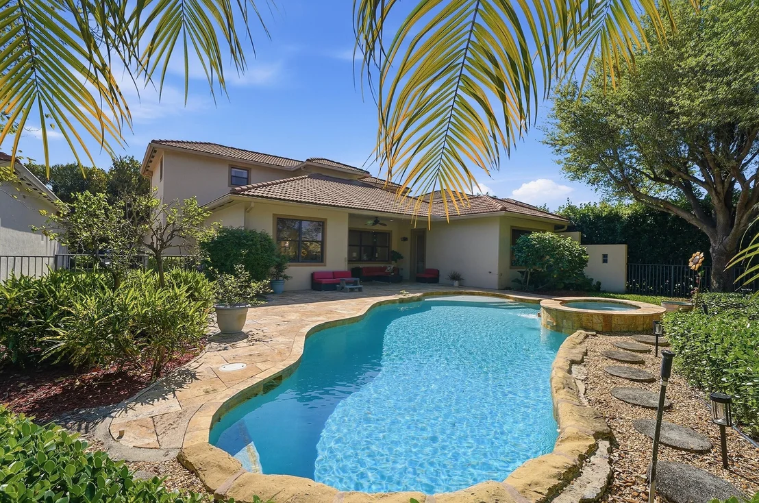Photo of 16155 Rosecroft Terrace