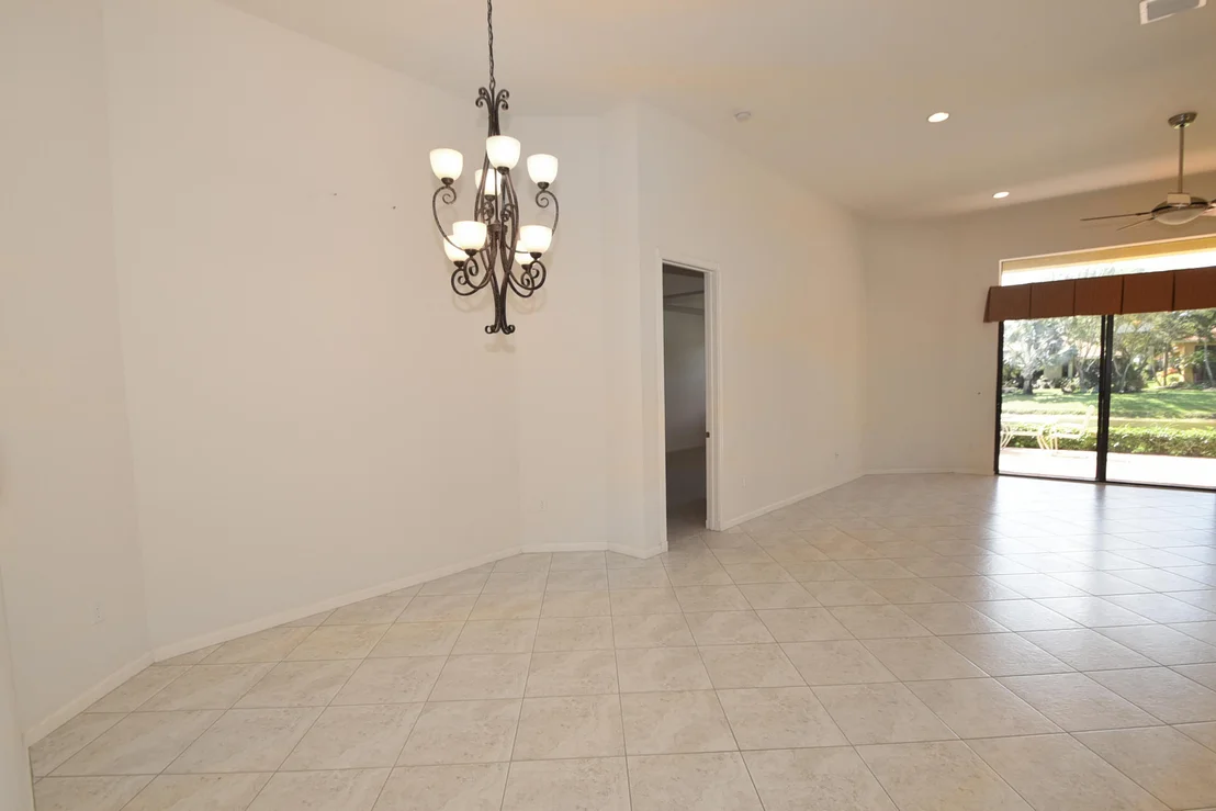 Photo of 6943 Boscanni Drive