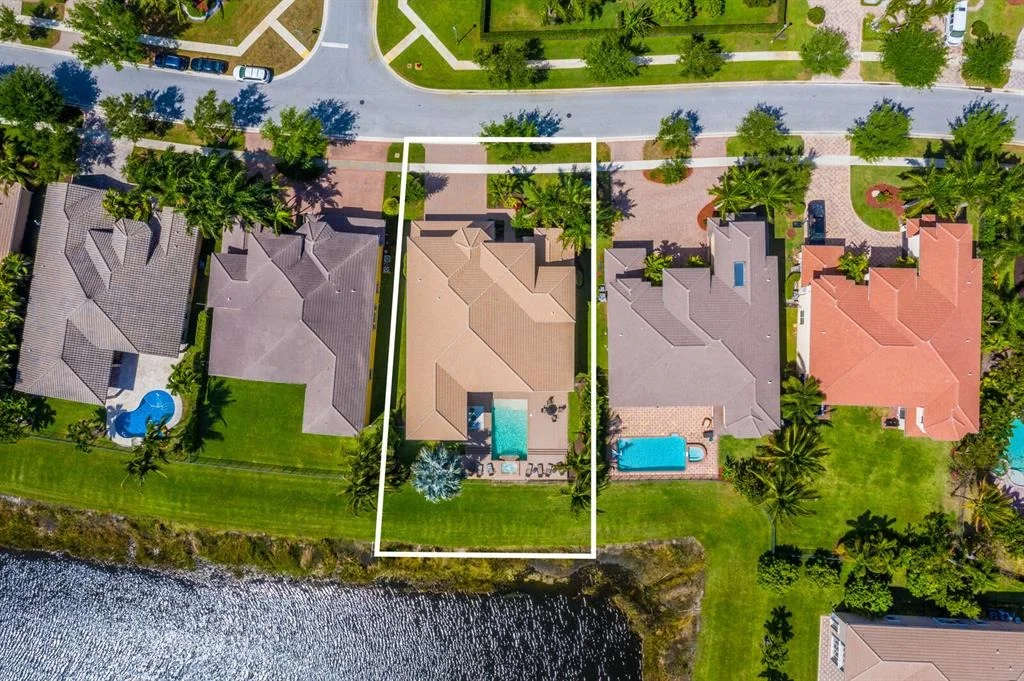 Photo of 11812 Windmill Lake Drive