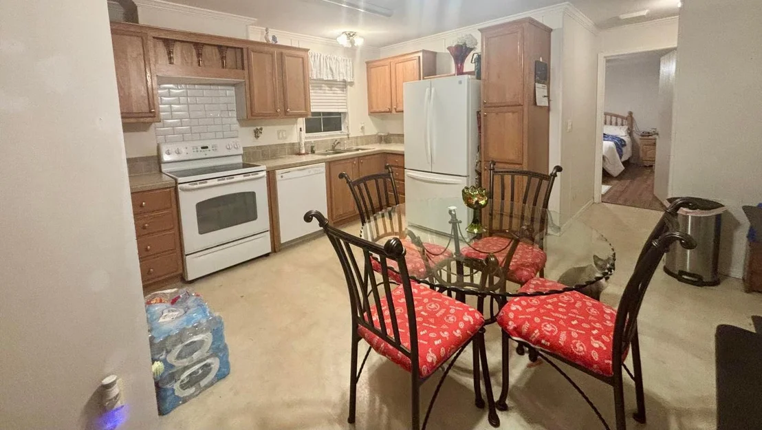 Photo of 8964 Pine Street