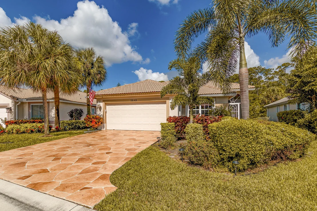 Photo of 2848 Waters Edge Circle