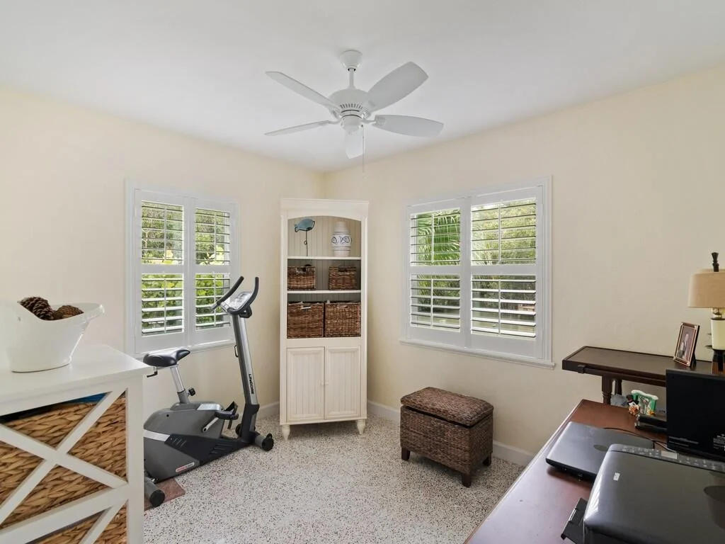 Photo of 285 Live Oak Drive