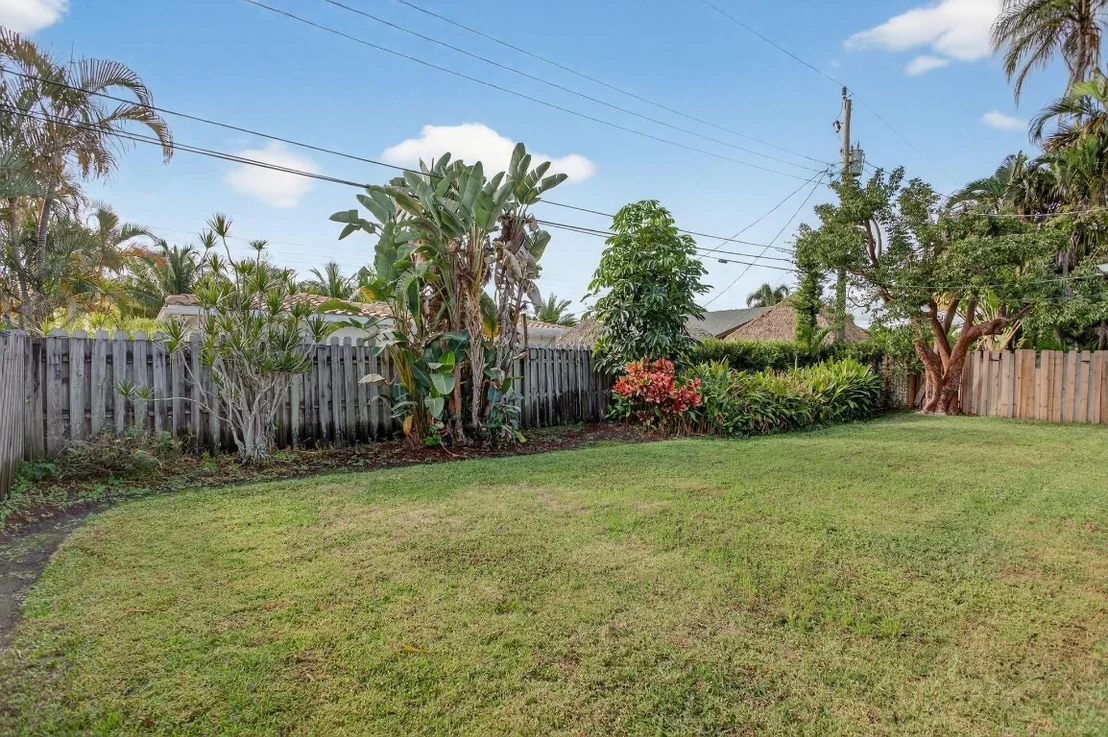 Photo of 1432 SE 2nd Street SE