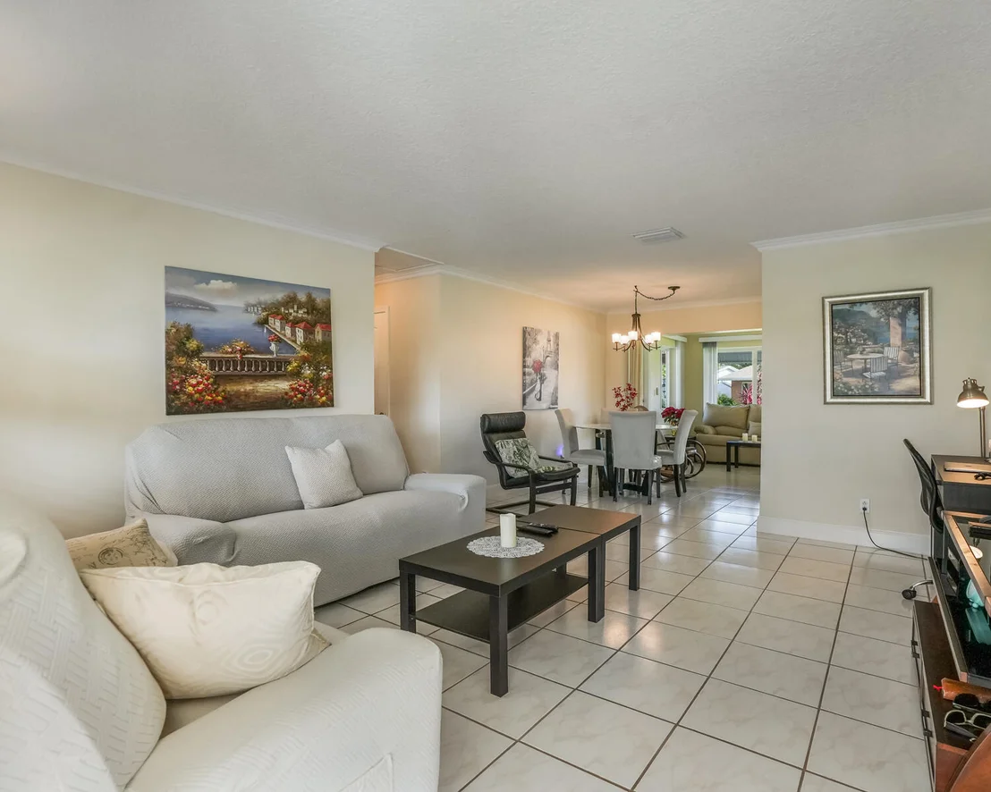 Photo of 4712 Mainland Drive