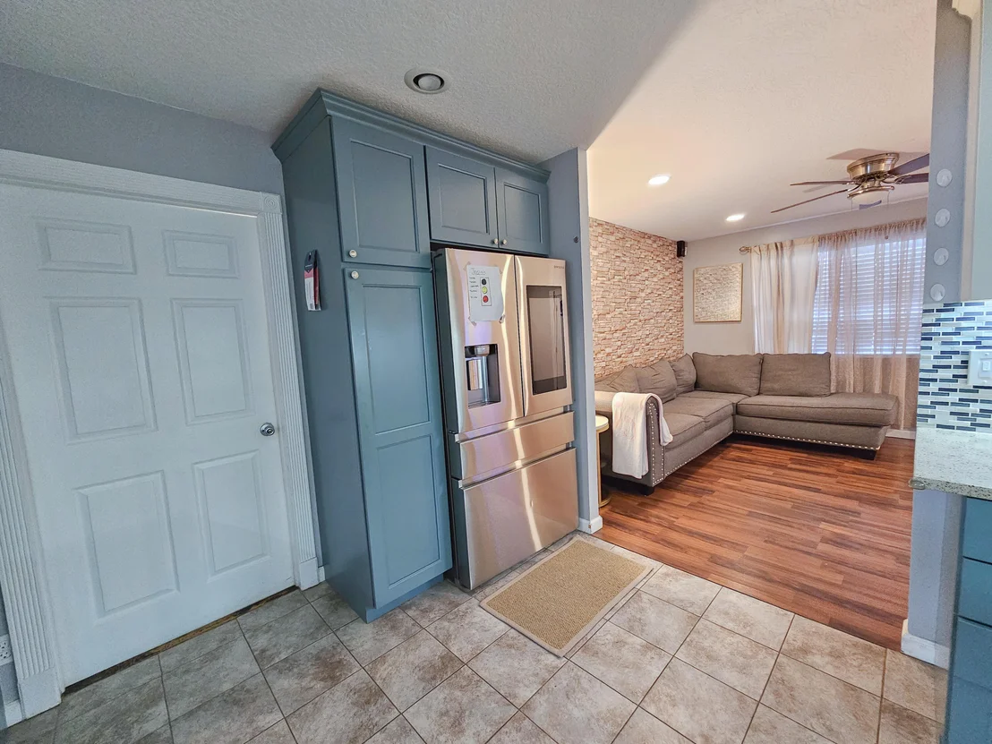 Photo of 4327 Appian Way