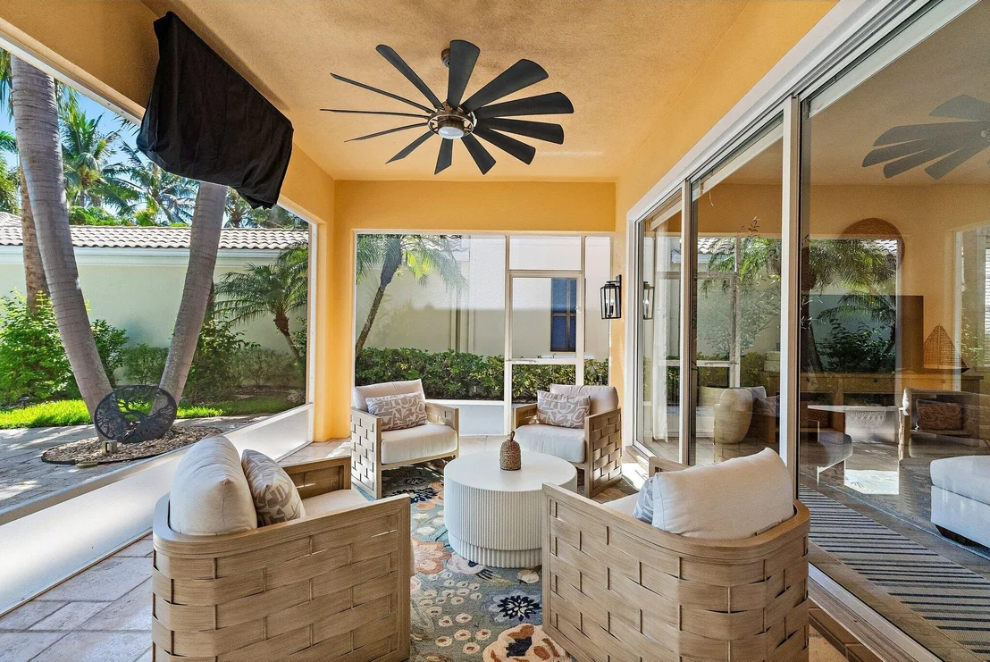 Photo of 153 Savona Drive