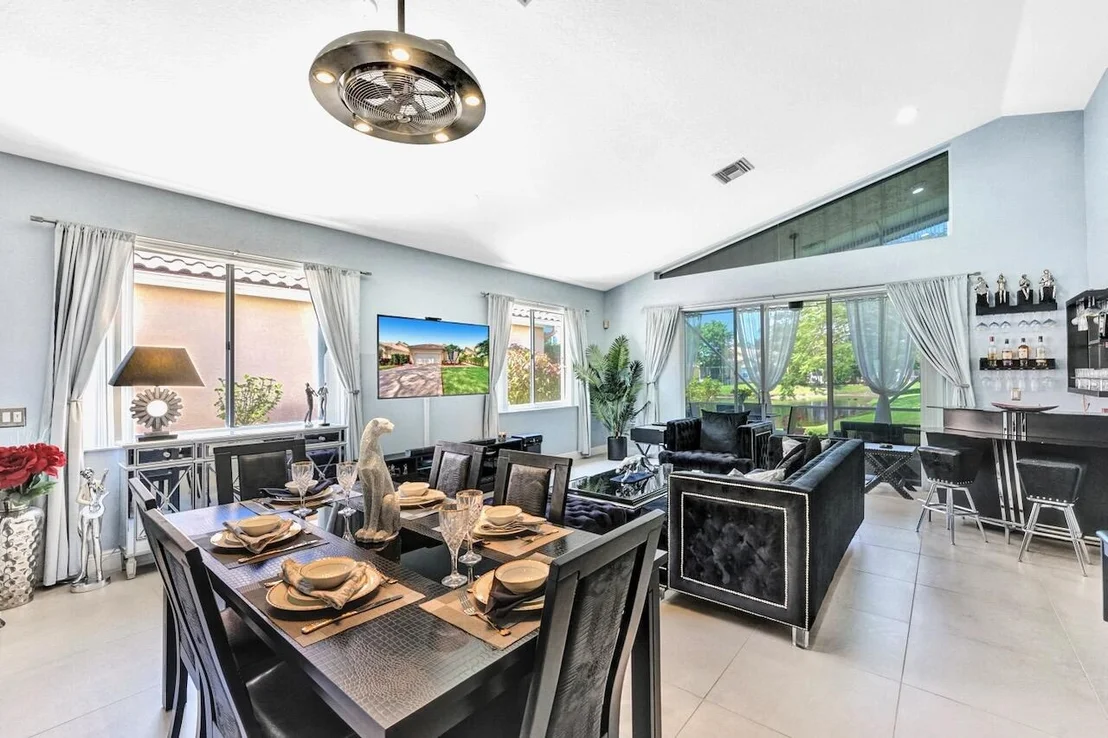Photo of 11067 Springbrook Circle