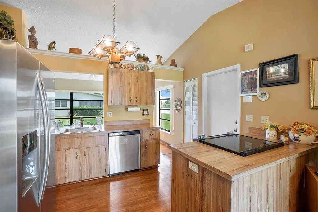 Photo of 6355 Timberlakes Way