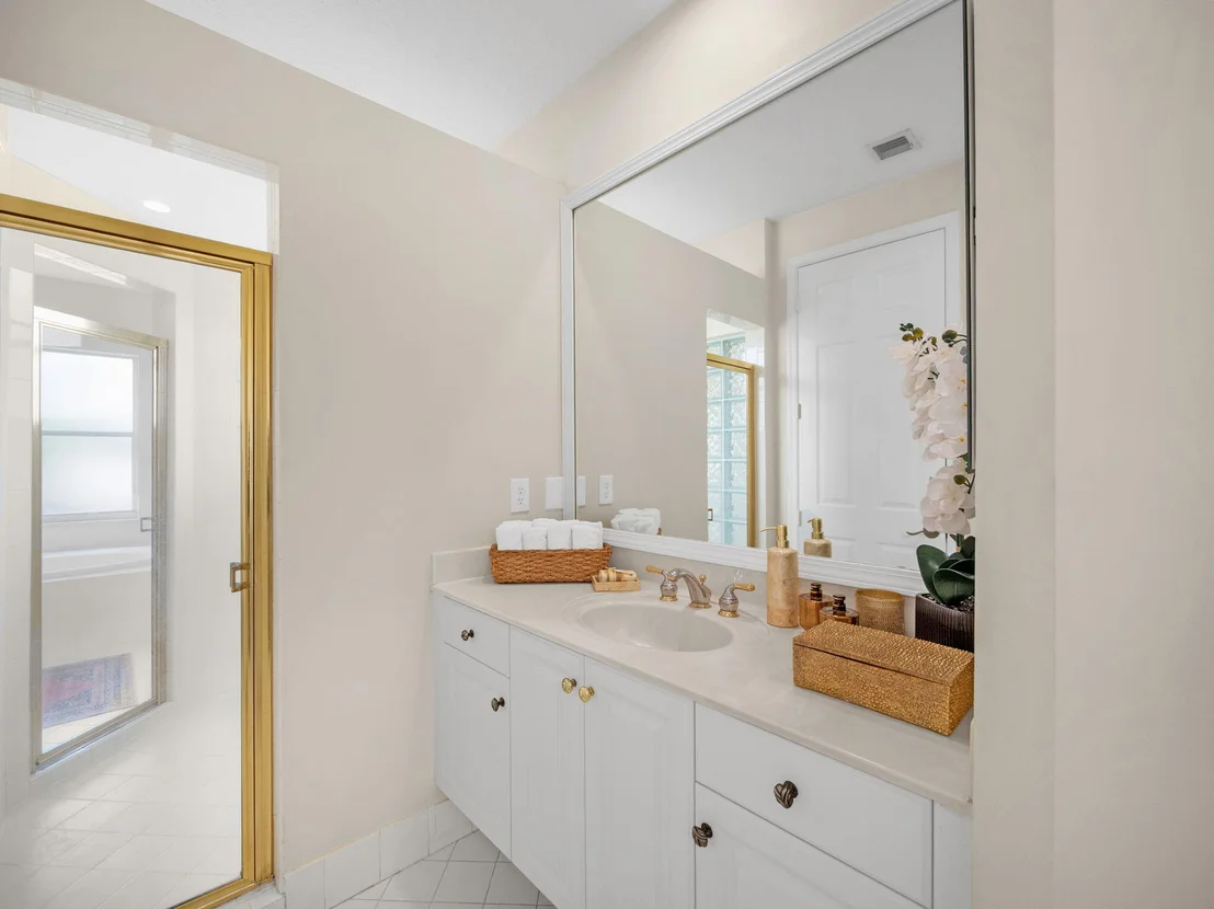 Photo of 2754 Danforth Terrace