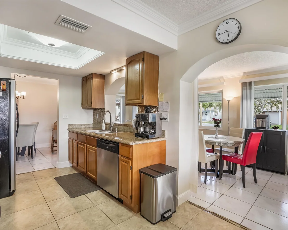 Photo of 4712 Mainland Drive