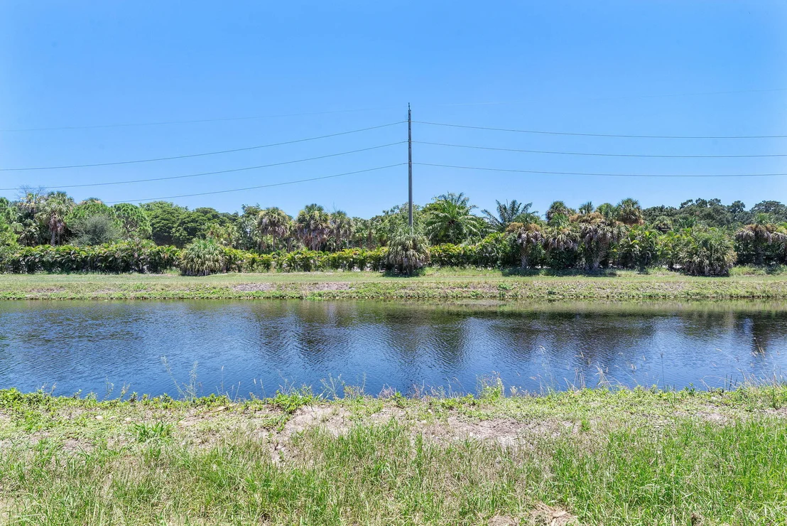 Photo of 7044 Thompson Road