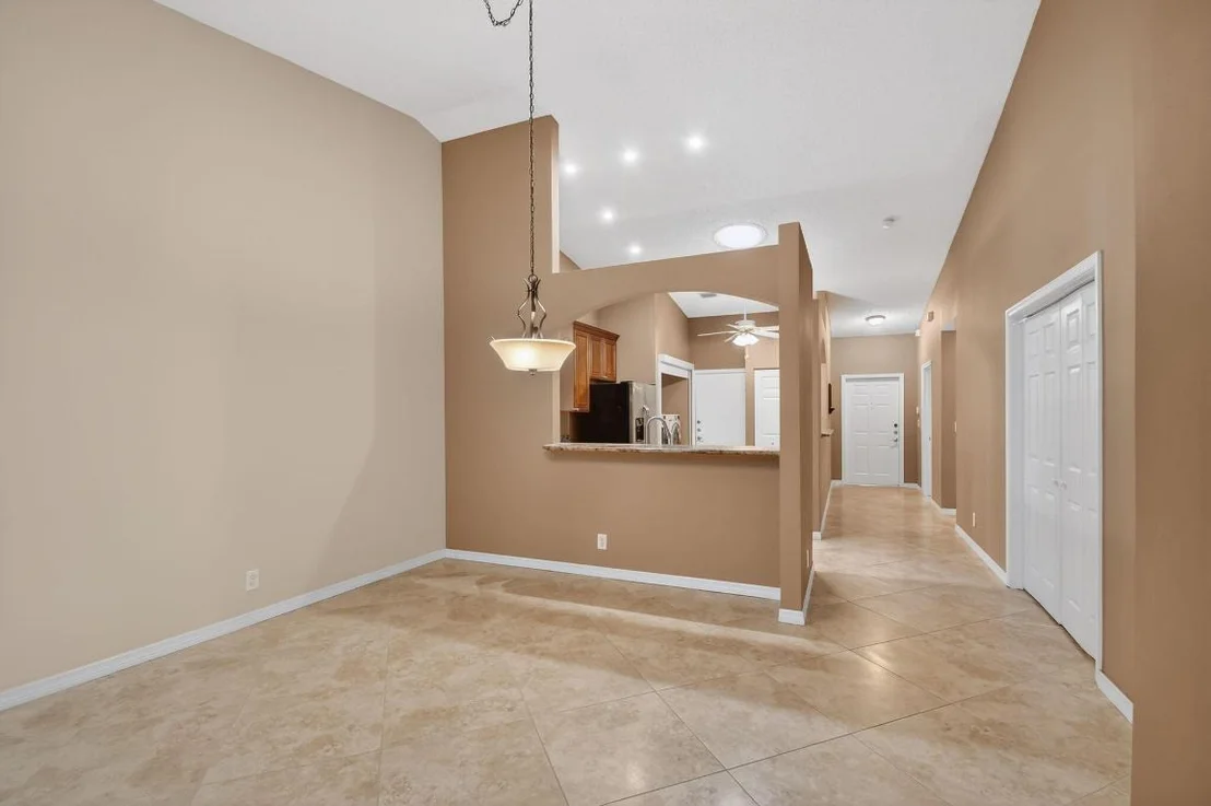 Photo of 8492 Logia Circle