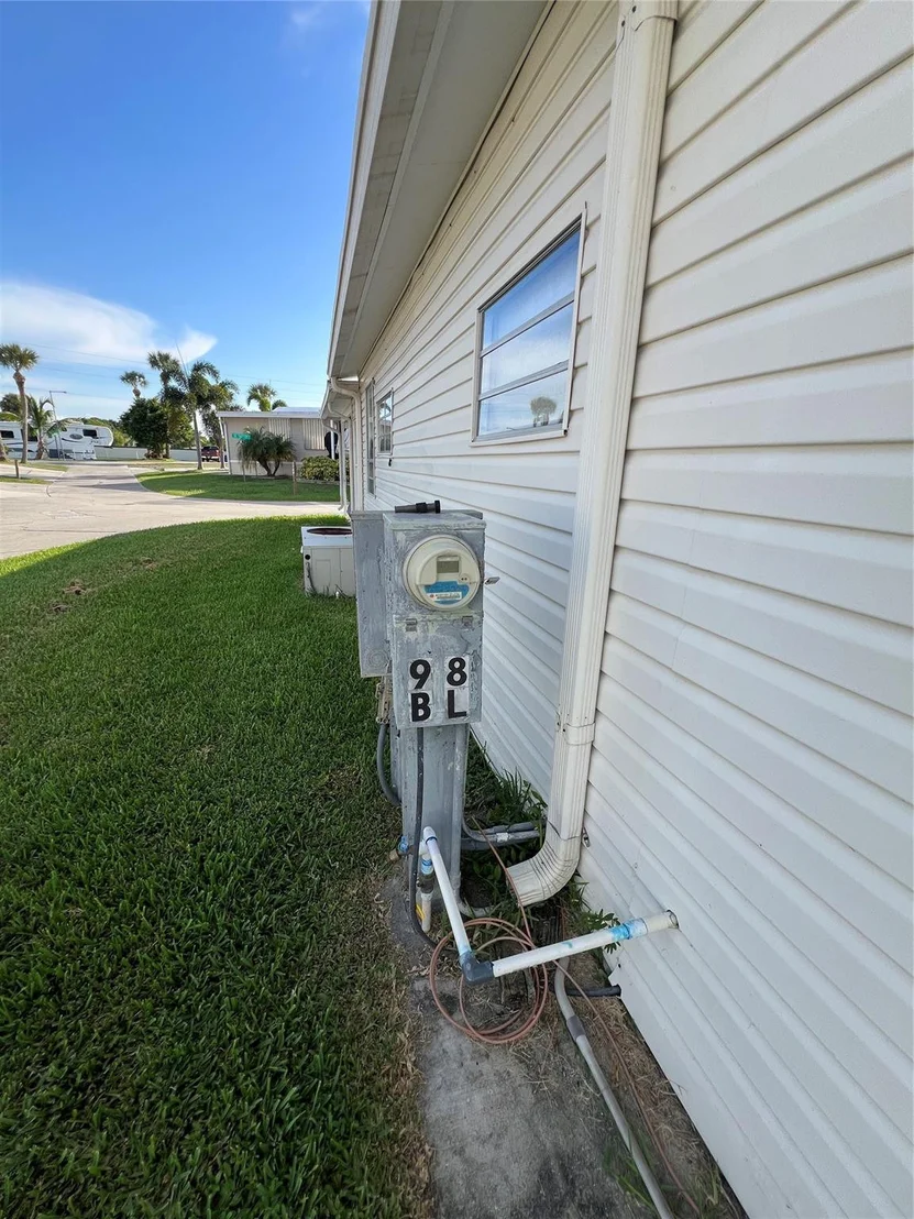 Photo of 6695 SE 56TH Street