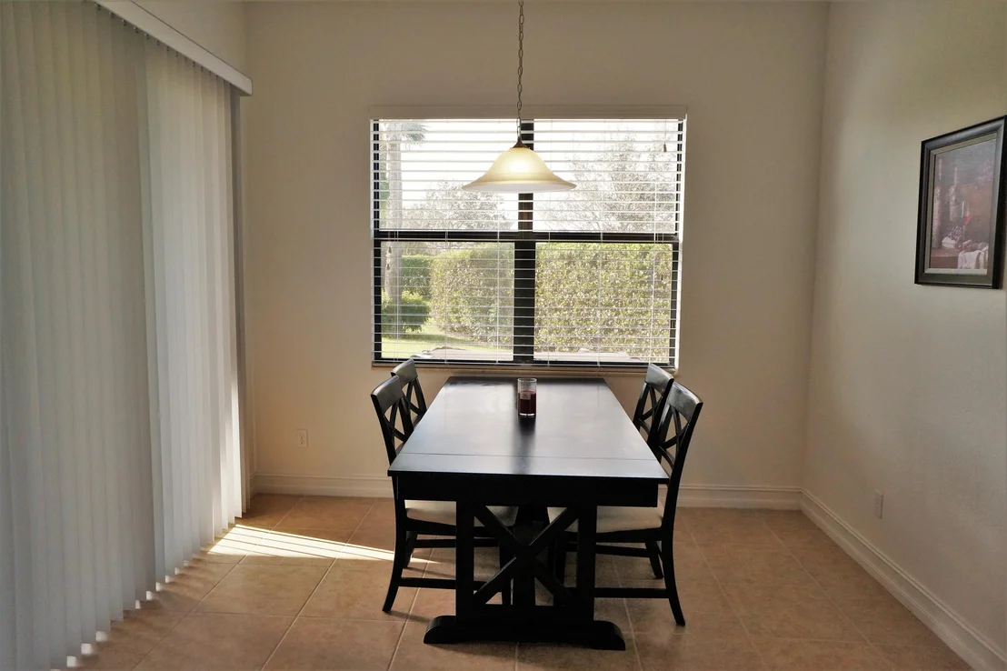 Photo of 4667 57th Lane