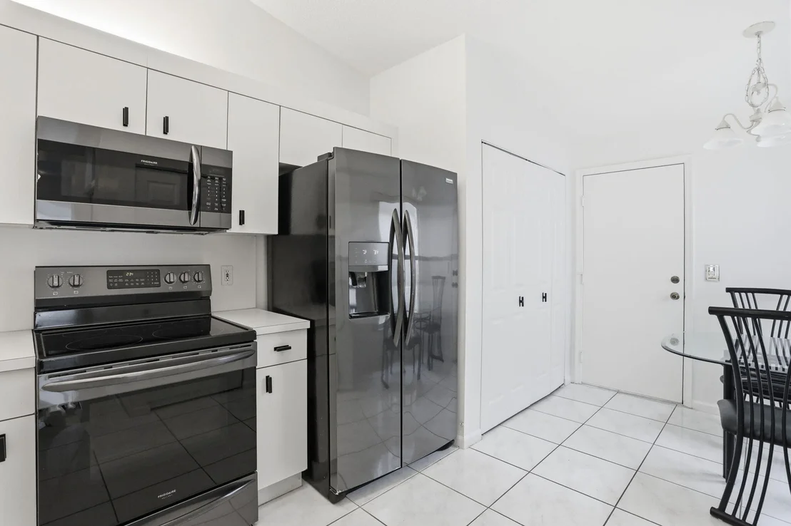 Photo of 18 Sausalito Drive