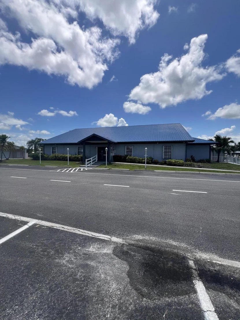 Photo of Unit 146 at 13801 US-441