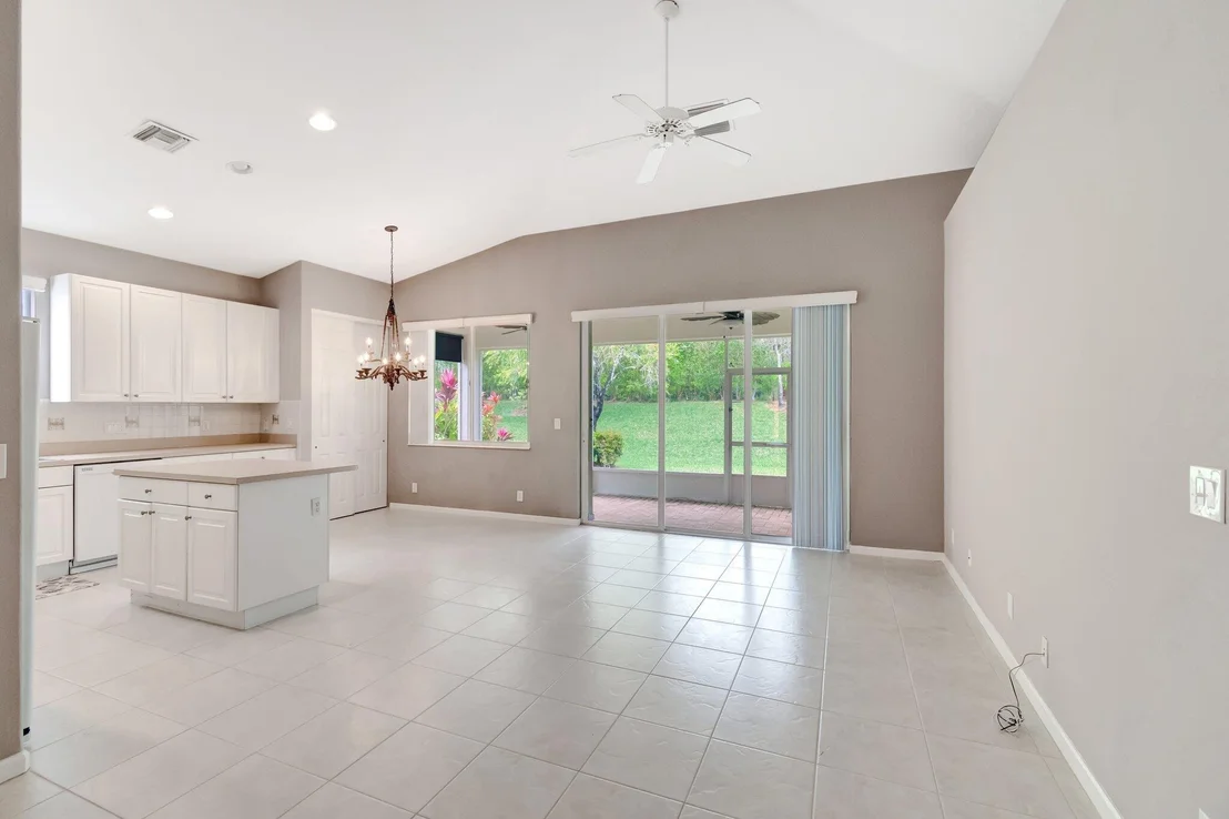 Photo of 2676 Clipper Circle