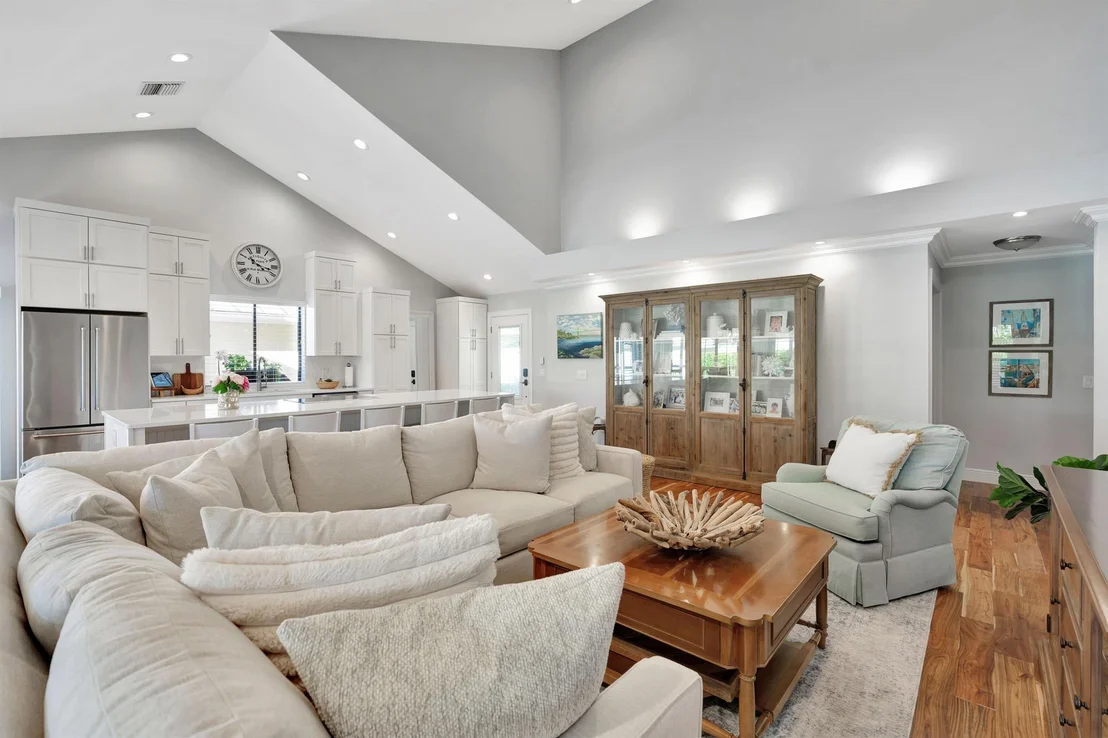 Photo of 242 E River Park Drive