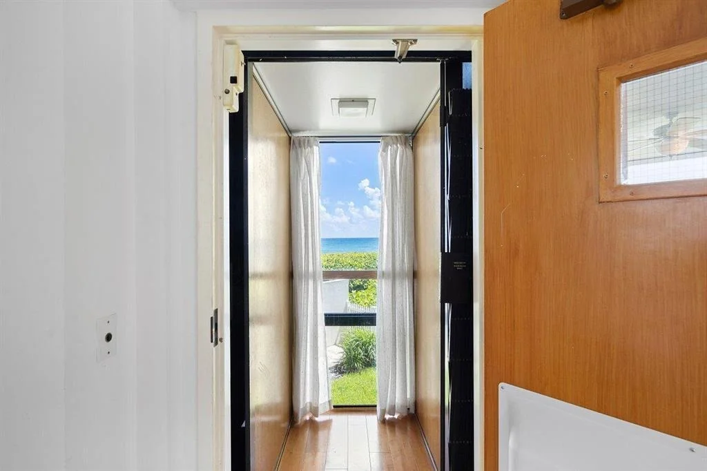 Photo of Unit 1 at 370 Mercury Road