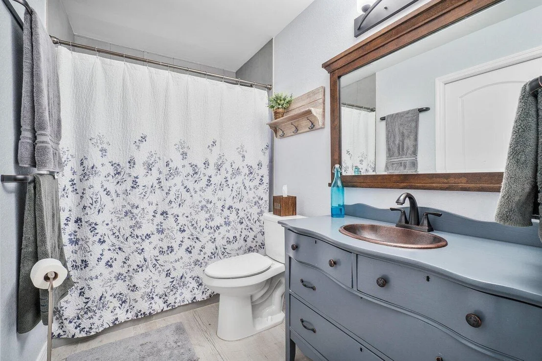 Photo of 9220 Lantern Drive