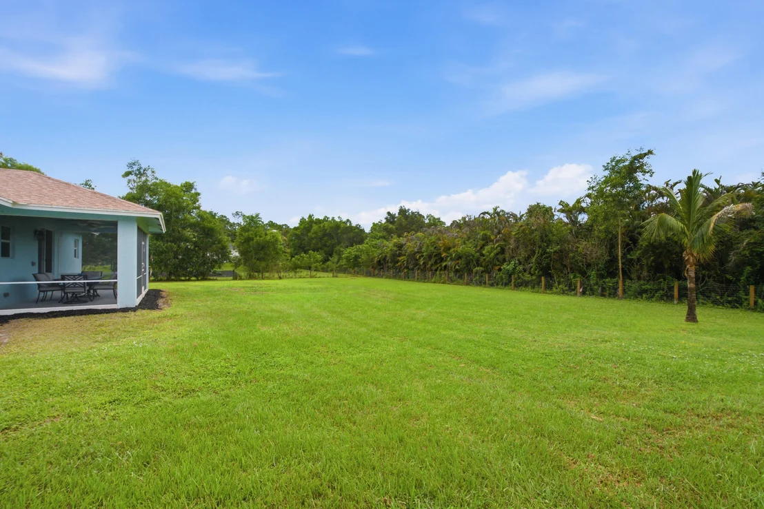 Photo of 16644 122nd Drive N