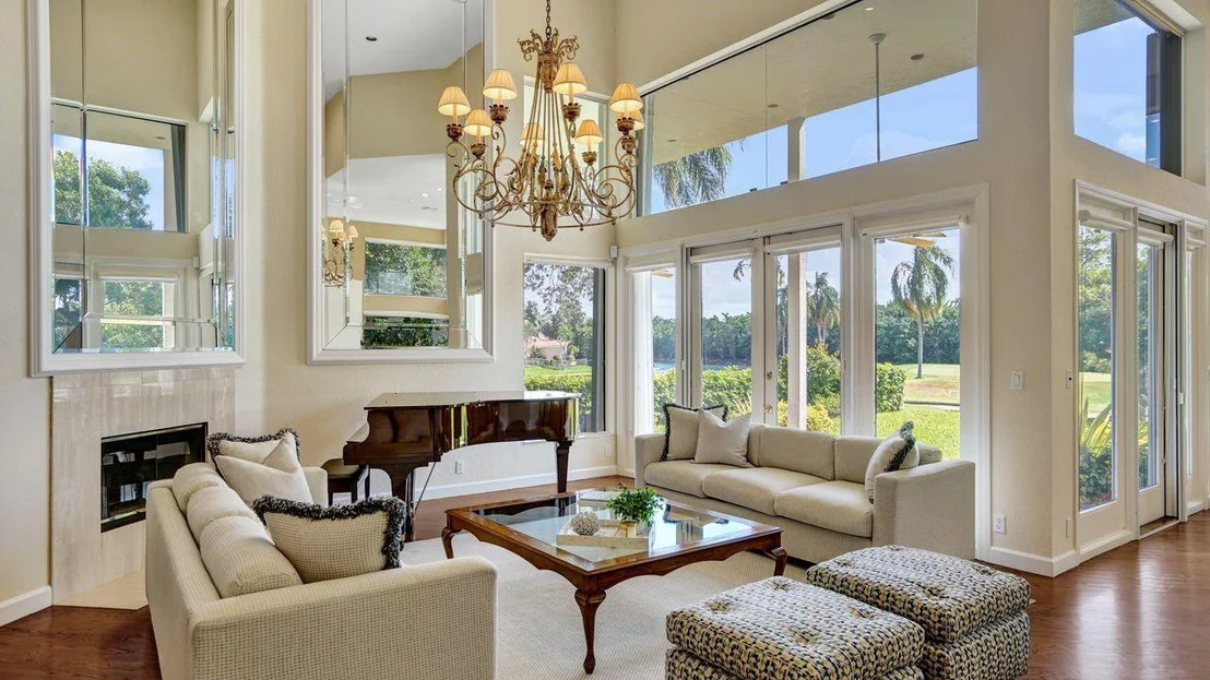 Photo of 2760 Pinehurst