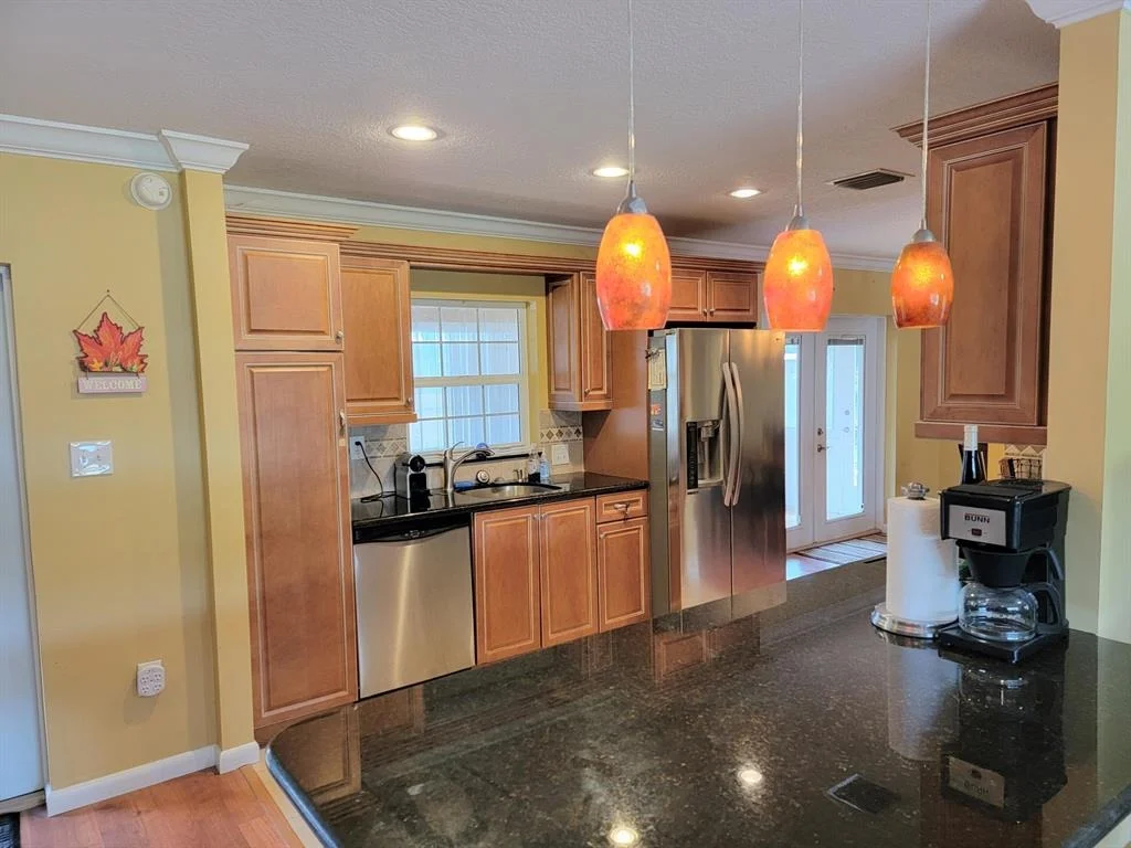 Photo of 109 W Pine Tree Avenue