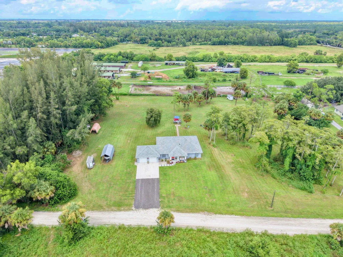 Photo of 14171 BIDDEX Road