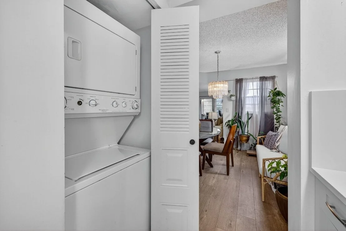 Photo of Unit M4 at 1603 Abaco Drive