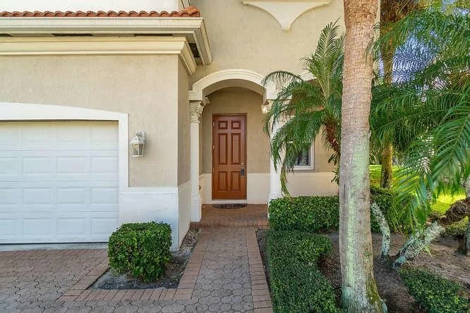 Photo of 1011 Grove Park Circle