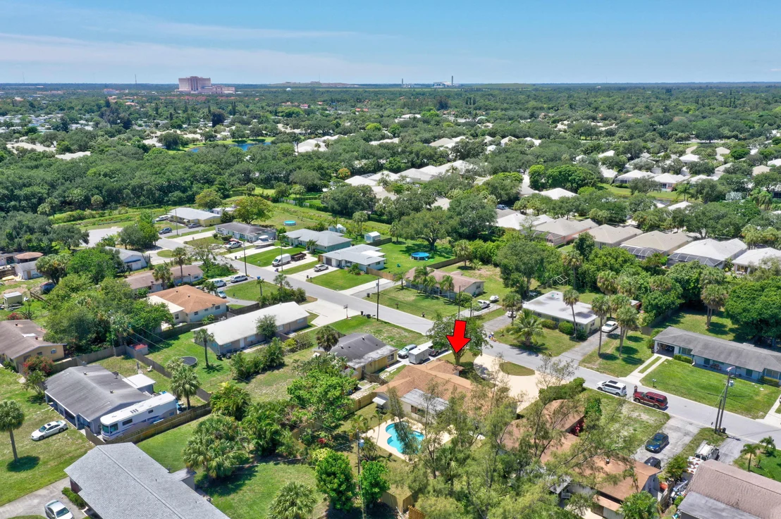 Photo of 8602 Sunset Drive