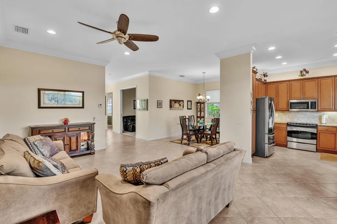 Photo of 6833 Watertown Drive