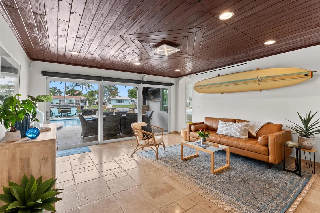 Photo of 400 SE 5th Terrace