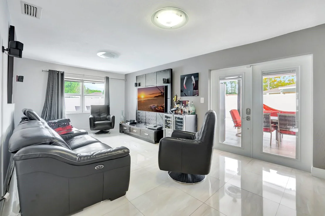 Photo of 9710 Alaska Circle