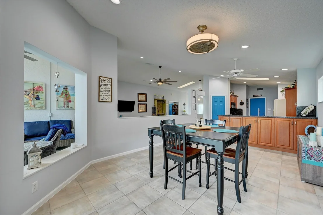 Photo of 7891 Waterfall Terrace
