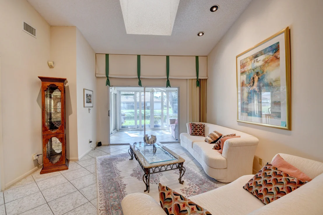 Photo of Unit A at 6384 Mill Pointe Circle