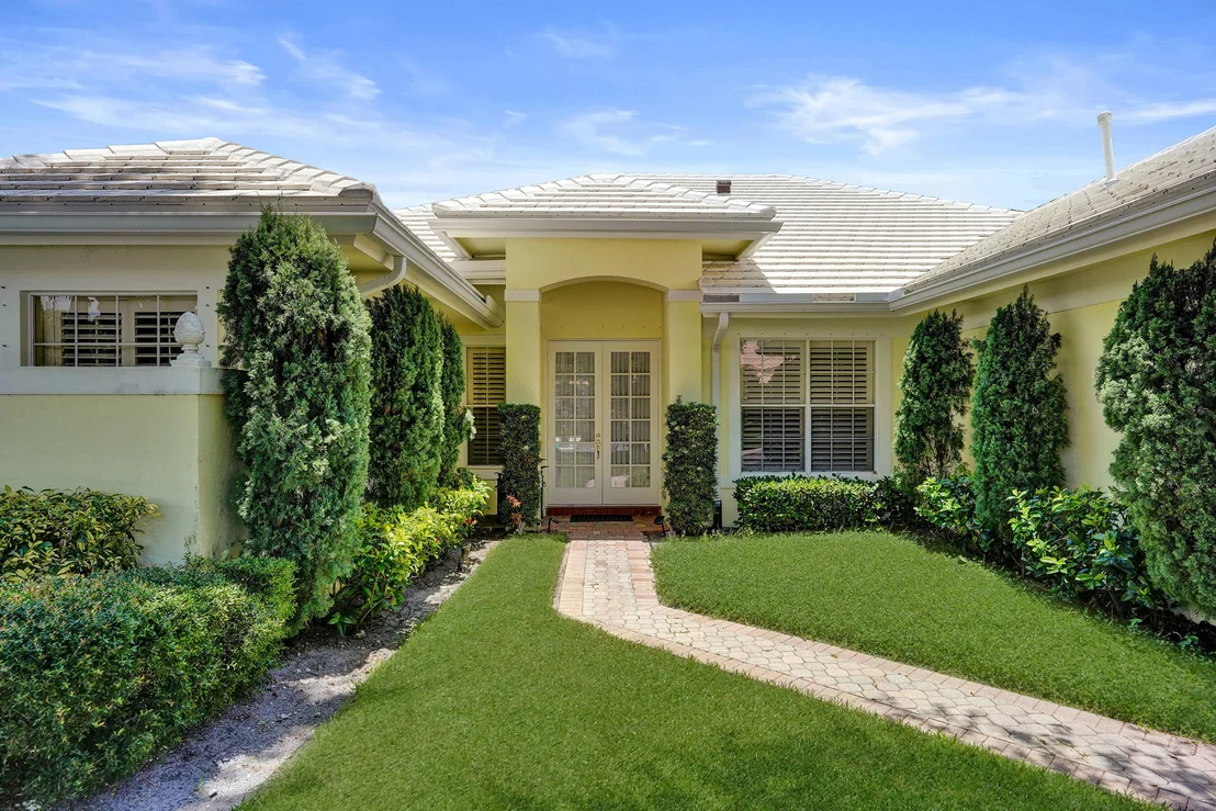 Photo of 2760 Tecumseh Drive