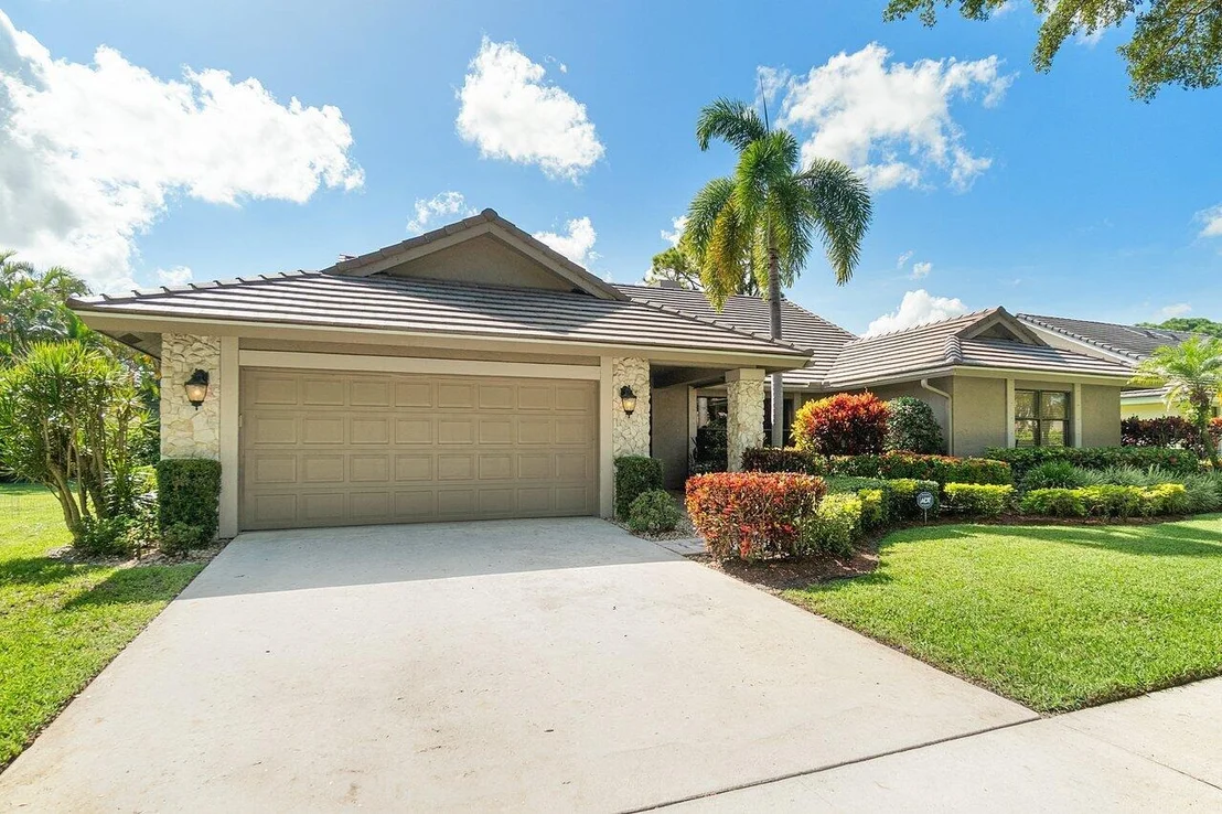 Photo of 2413 NW 40th Circle