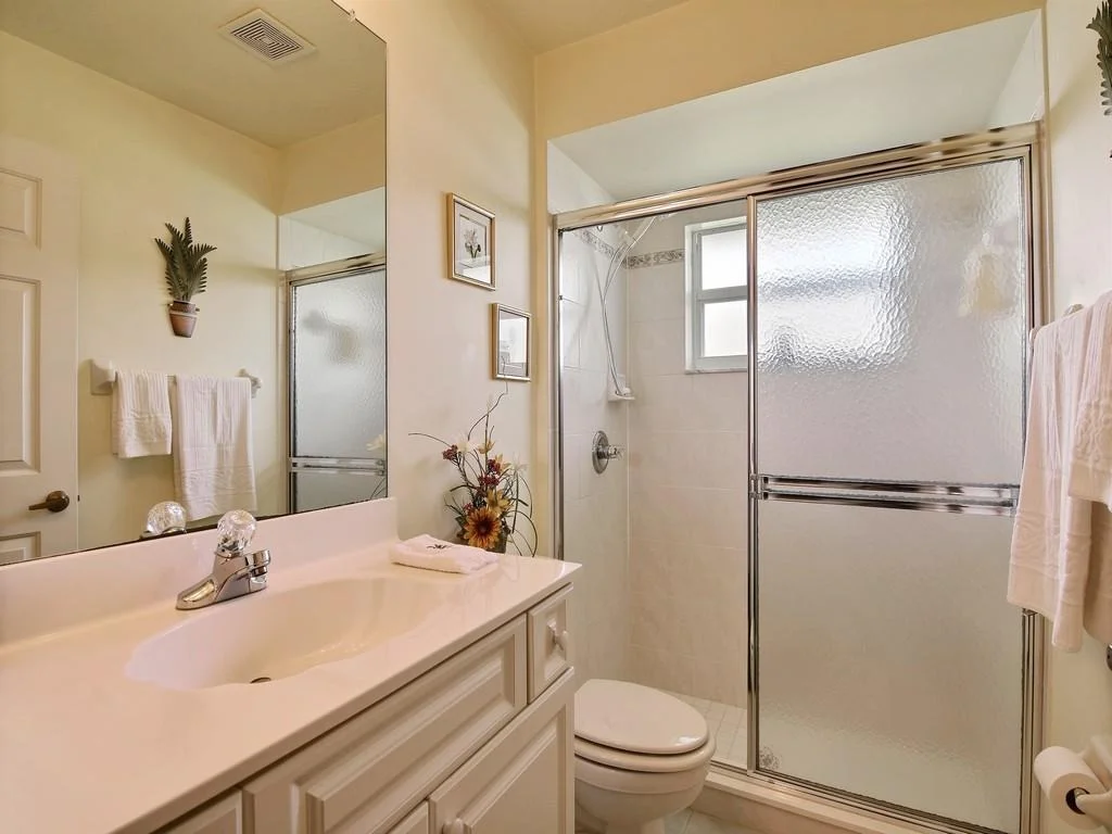 Photo of 6431 34th Lane