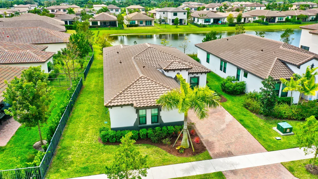 Photo of 1114 Whitcombe Drive