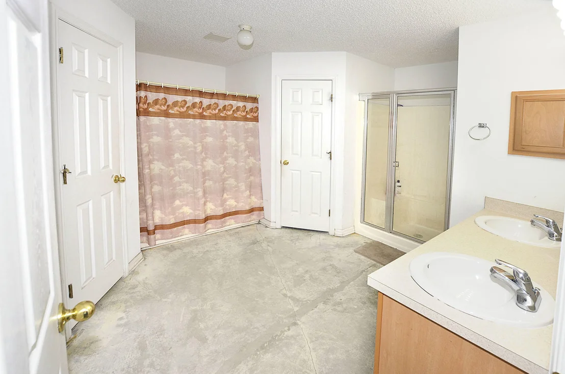 Photo of 702 Bayfront Terrace