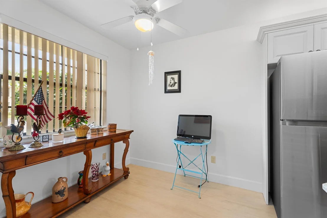 Photo of Unit D at 1101 Keystone Drive