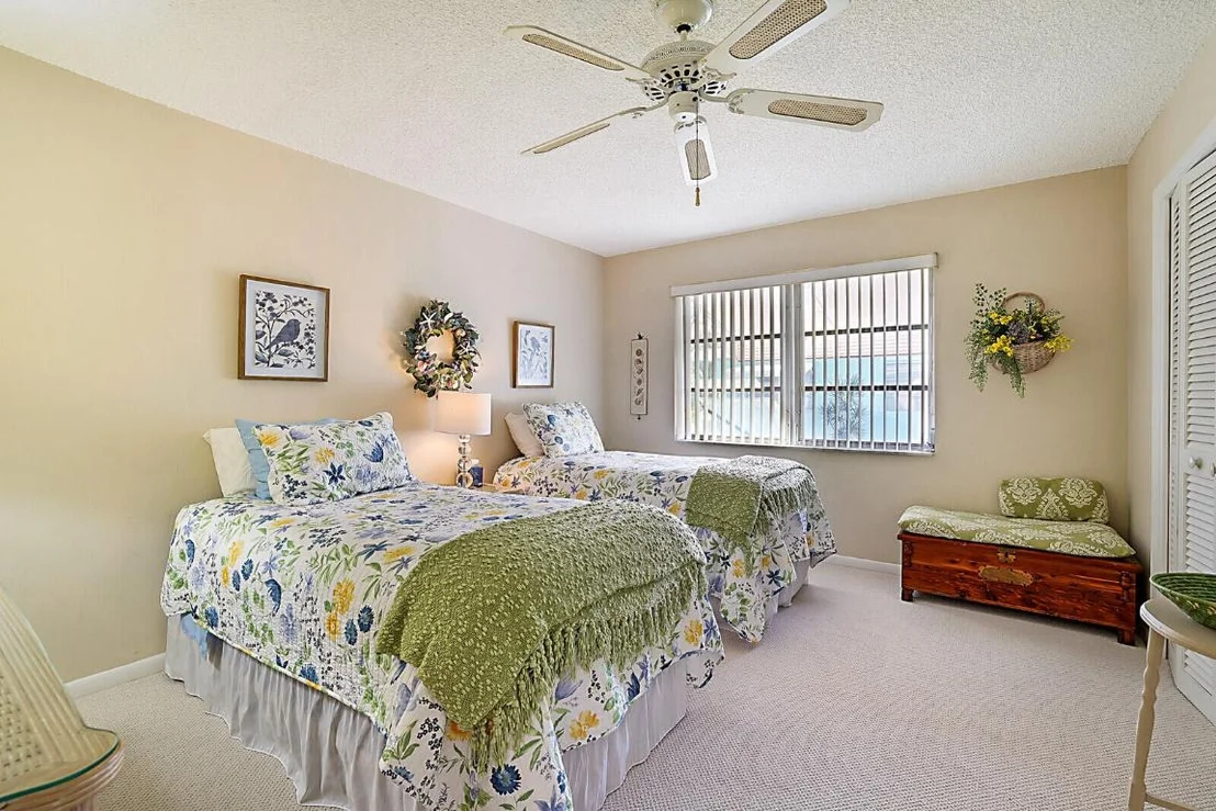 Photo of Unit D at 340 Main Boulevard