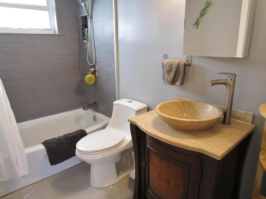 Photo of 1005 NW 68th Terrace