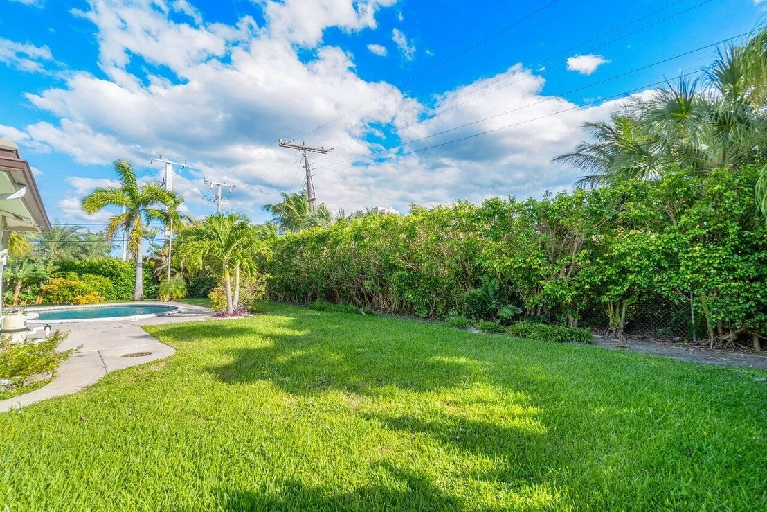 Photo of 1241 Emerald Drive