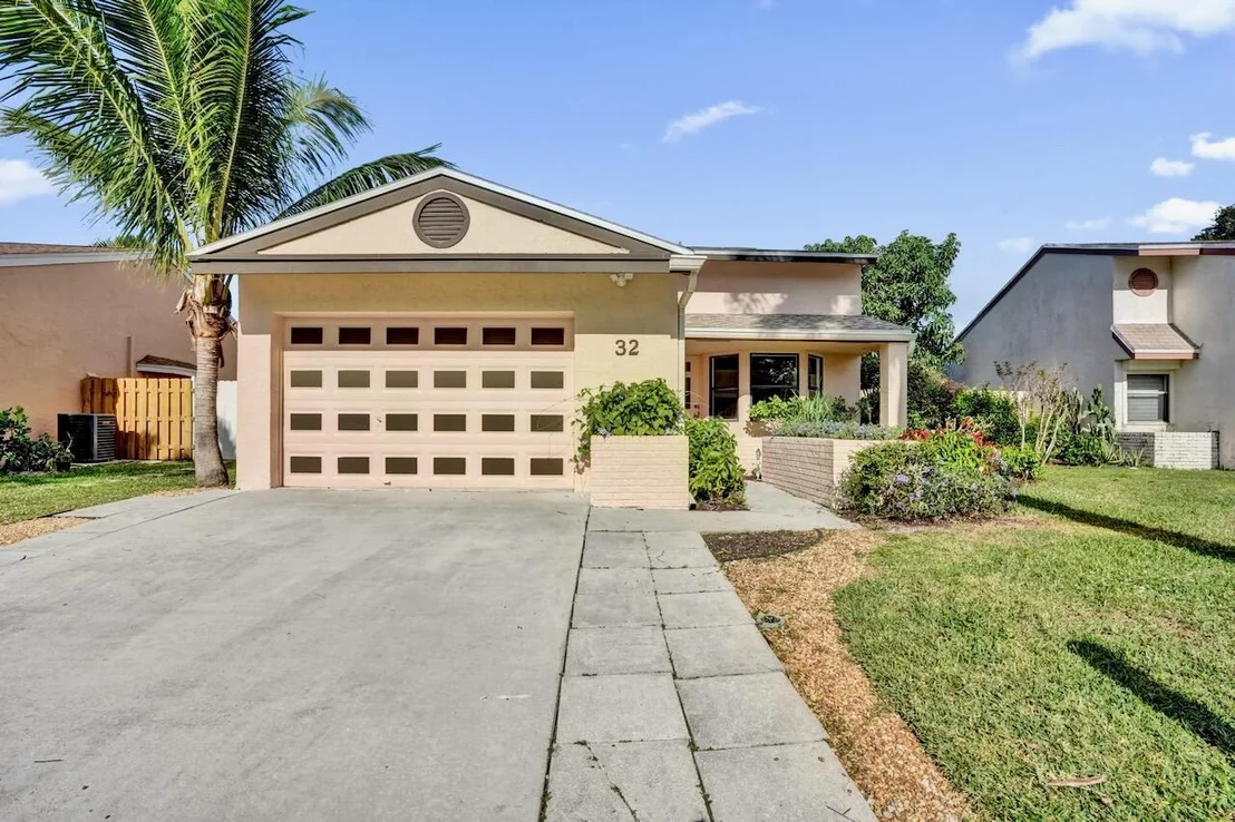 Photo of 32 Buxton Lane