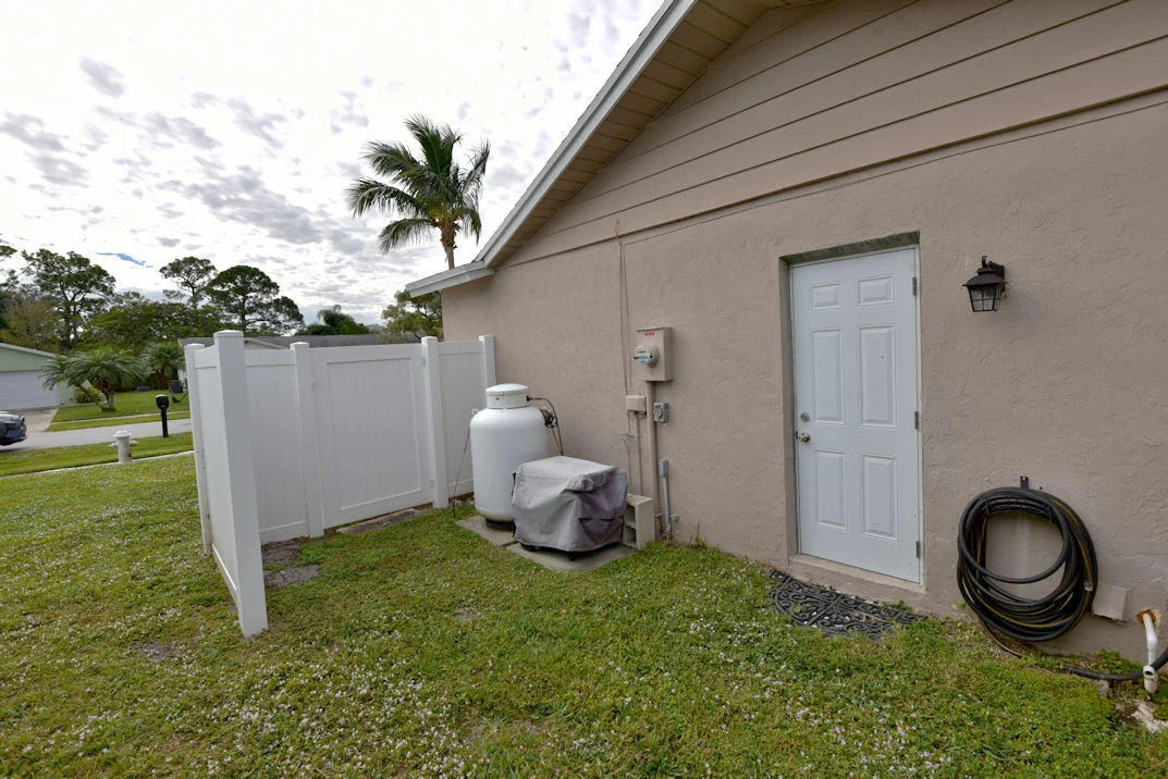 Photo of 609 Oak Terrace